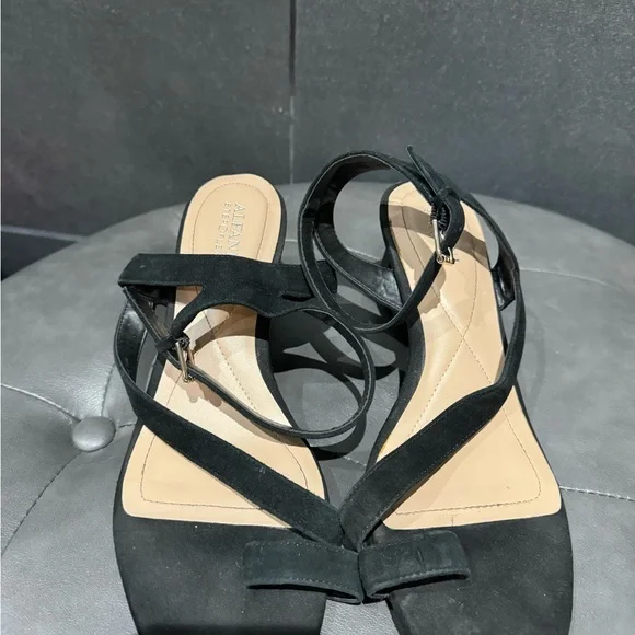 Alfani Coreena Sandals - Picture 2 of 9